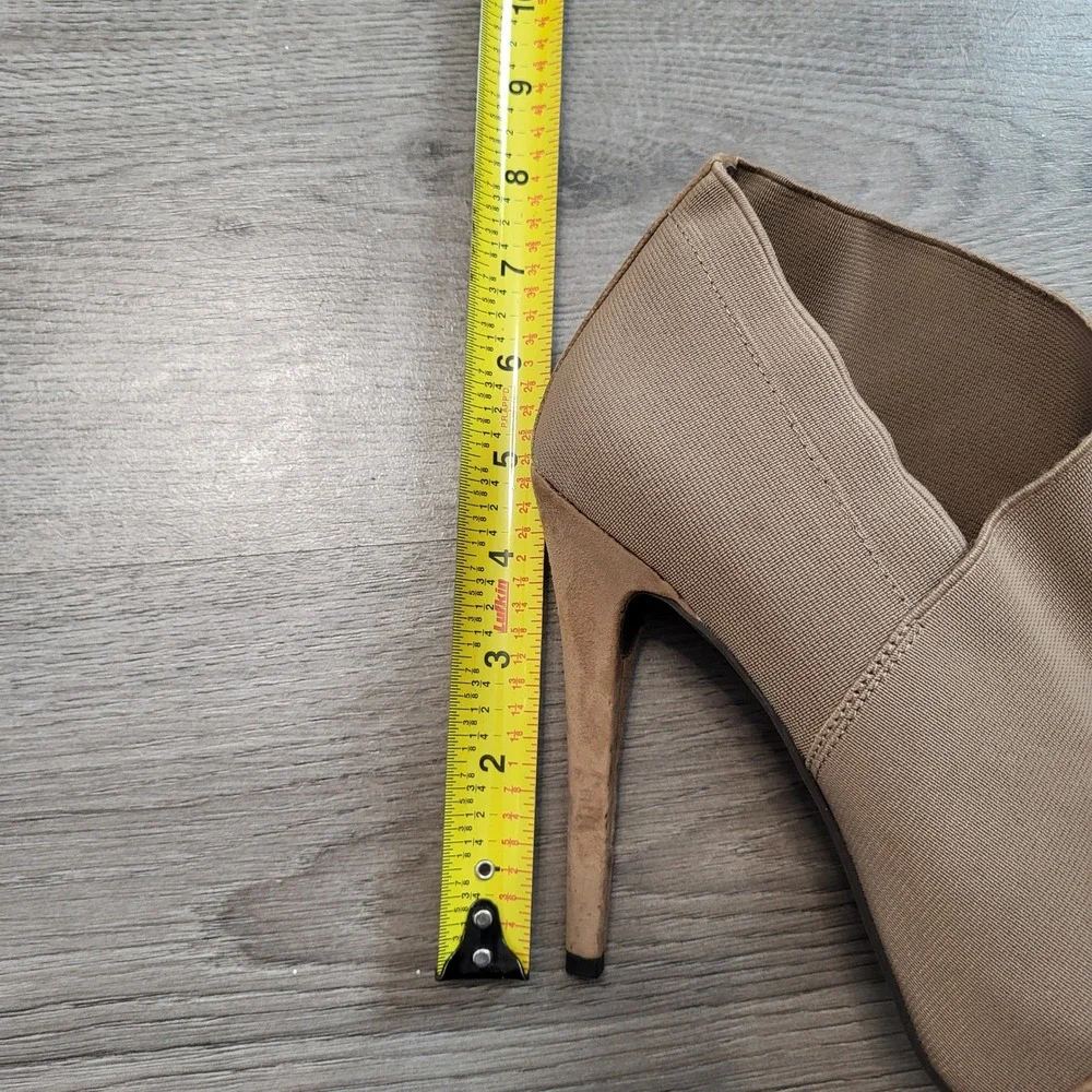 Jessica Simpson women size